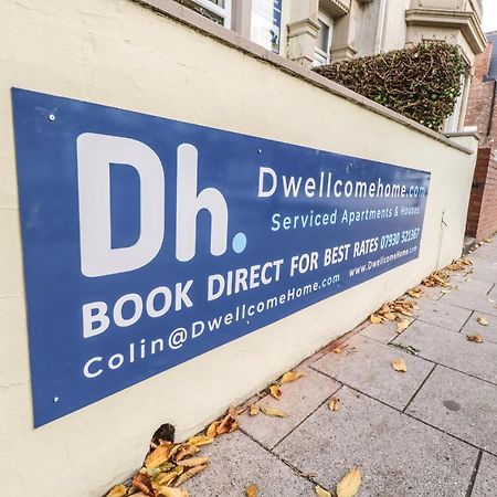 Dwellcome Home Ltd 2 Bedroom King & Double Central Apartment, Free Allocated Barrier Secured Parking Space At Rear Entrance & Fast Wifi, Ideal For Long Term Contractor, Corporate, Etc Stays, Regular Housekeeping Option - See Our Site For Assurance Aberdeen Kültér fotó